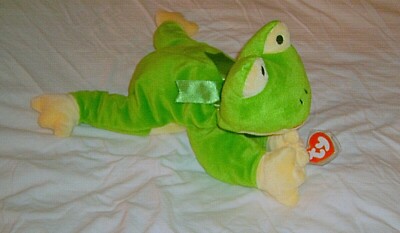 TY Pillow Pals Ribbit the Frog Plush Stuffed Animal Toy Green Version 1996