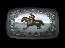 TJ15157 VINTAGE 1970s COWBOY RIDING HORSE WESTERN COWBOY DESIGN BUCKLE