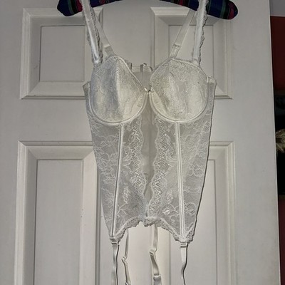 NWT Chantelle White Lace Boned Basque Corset Suspender 32 D