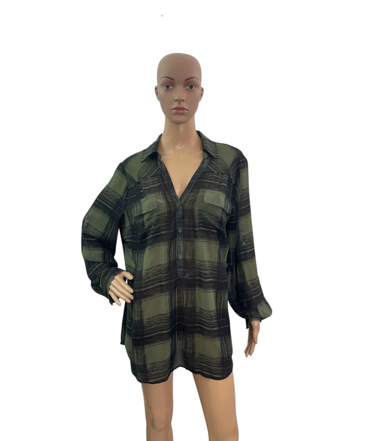 New York And Company Women’s Size XL V Neck Long Roll Tab Sleeve Green Blouse
