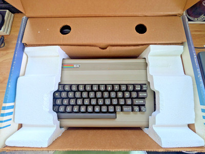 Vintage Commodore 64 Personal Computer w/Power Supply & TV Cable Untested-No RF