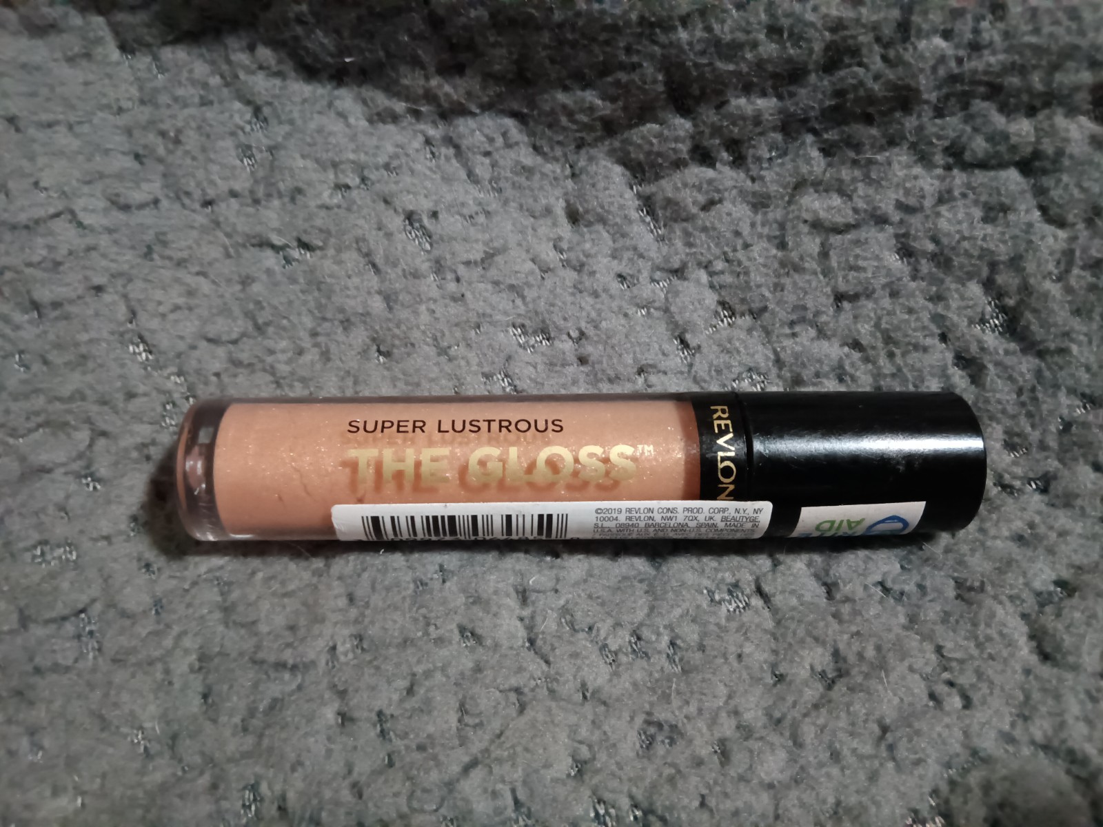Revlon Super Lustrous Moisturizing Lip Gloss in Sandstorm Shade 255 B54-image