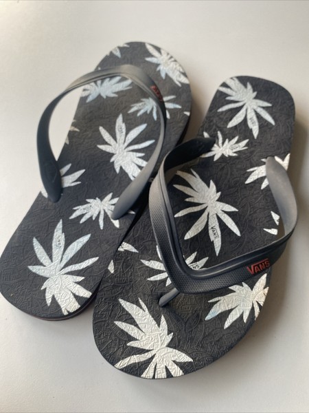 vans off the wall flip flops