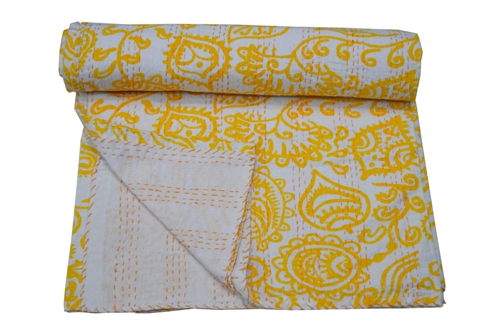 Colcha edredón Kantha de algodón hecho a mano india con estampado de cachemira  Foto 3 de 4