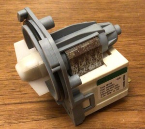 AEG L61271BI Waschmaschine Askoll M109 Wasserpumpe