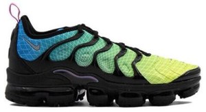 military green vapormax