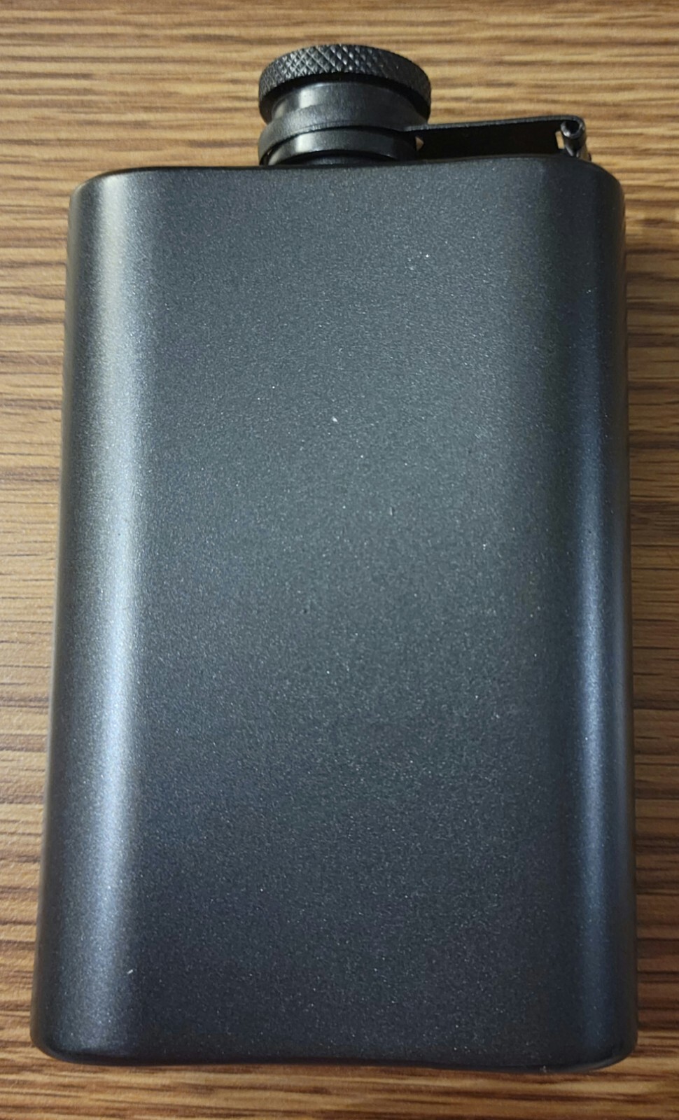 CUTTY Sark Blended Scotch Whisky - Black Stainless Steel Flask - 5 oz