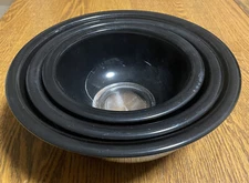Vintage 3 Piece Set Pyrex Black/Clear Bottom Glass Nesting Mixing Serving Bowls