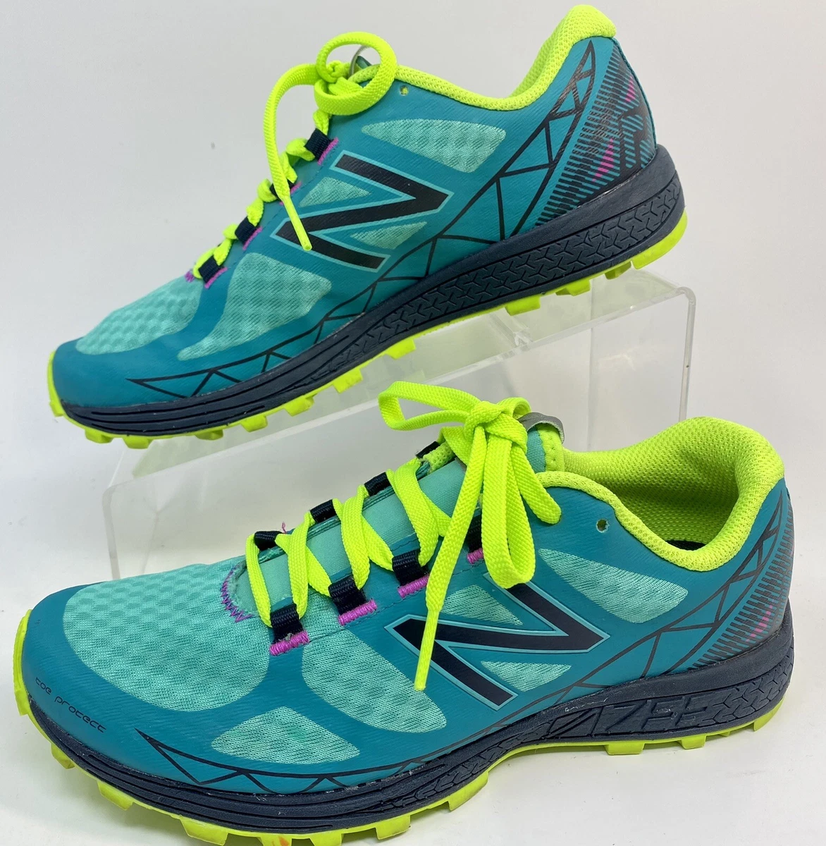 New Balance Vazee Summit V2 Trail Running Shoe Womens Size 7.5