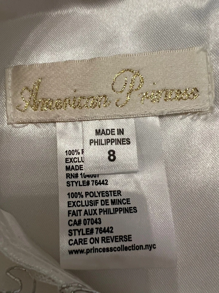 American Princess Dress Girls Size 8 White Raised Silver Floral Pattern Red bow - Image 3 of 3