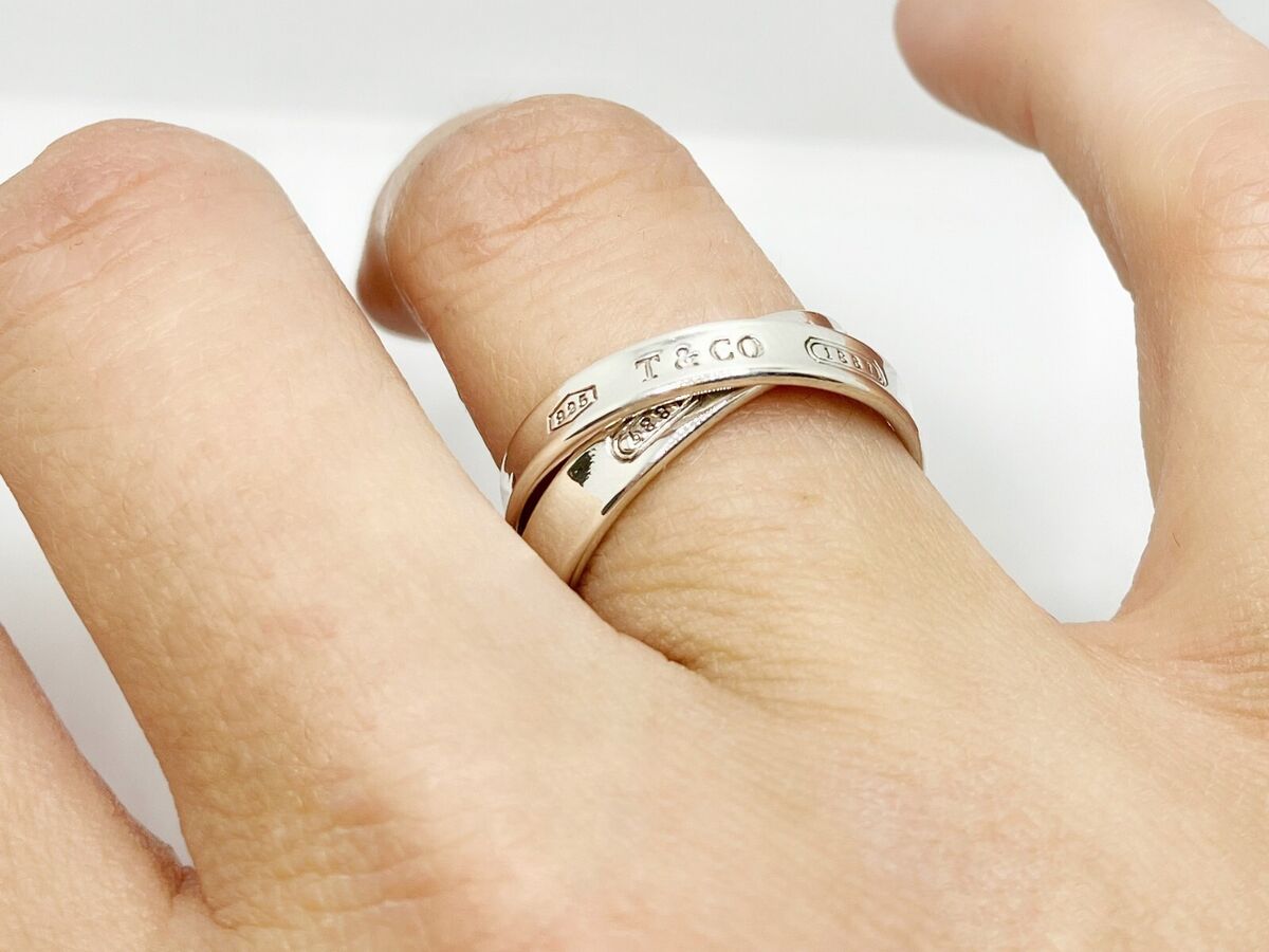 Tiffany & Co. 1837 Collection Sterling Silver Interlocking Tiffany & Co. 1837 Collection Sterling Silver Interlocking