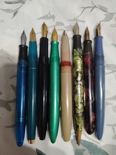 LOT OF 53 DIFFERENT FOUNTAIN PENS MOSTLY MADE IN USA image 18