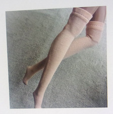READ:  Pair of Plain LIGHT PINK/PEACH Stockings for 30 cm Blyth Dolls