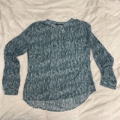 a.n.a. long sleeve light weight high-low teal blouse roll tab sleeve Large