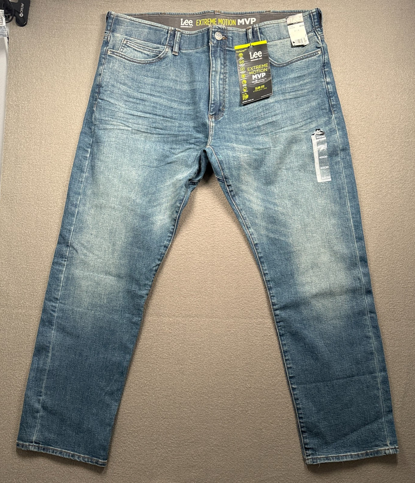 Lee Extreme Motion MVP Jeans Slim Tapered Mens 40x30 Blue Stretch Comfort Faded