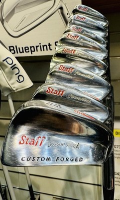 Wilson Staff Schwanenhals speziell geschmiedete Eisen 4-SW GOLFSCHLÄGER ATEMBERAUBENDES BEISPIEL!!!!