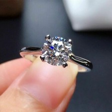 1.92Ct Round Cut VVS1 Moissanite Solitaire Women's Wedding Ring in 950 Platinum
