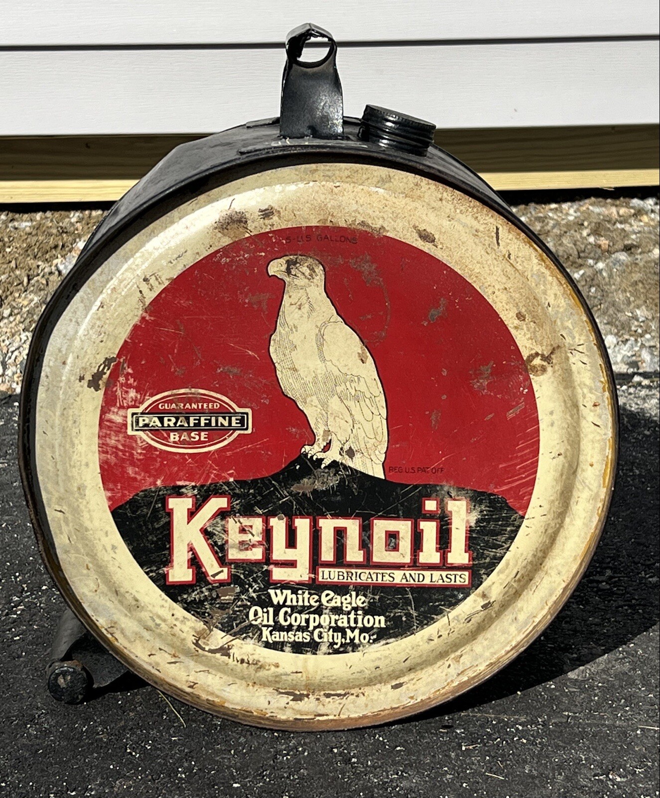 Vintage 5 Gal KEYNOIL Motor Oil Lubricant Rocker Can Gas Station White