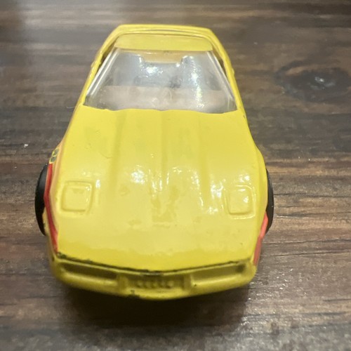 BONITO COCHE DIECAST A-1 1982 HOT WHEELS 1980 AMARILLO CORVETTE 1:64 - Imagen 5 de 14