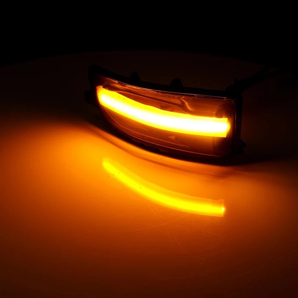 Lámpara intermitente LED dinámica de luz de espejo lateral para Volvo S60 S40 C30 C70 V40 V50 V70 Foto 3 de 4