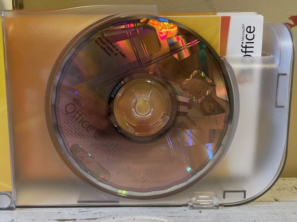 Microsoft Office Outlook 2007 Software with Product Key Genuine - Image 3 of 4