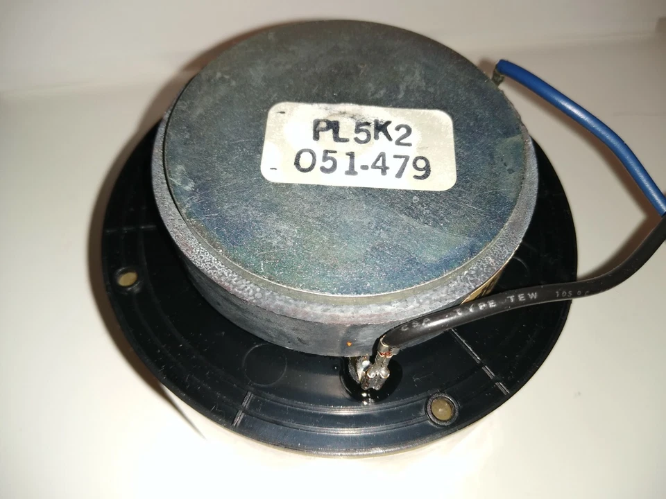 Dos tweeters Vifa D25TG-08 hechos en Dinamarca Foto 3 de 4