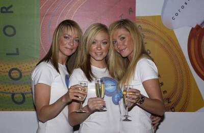 Atomic Kitten Promoting 'Kiss And Tell' From Avon's Top Youth Bran- Old Photo 28