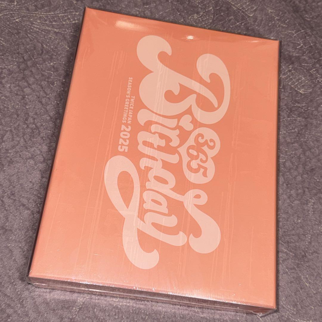 TWICE JAPAN SEASON'S GREETINGS 2025 BIRTHDAY 365 JAPAN TWICE JAPAN SEASON'S GREETINGS 2025 BIRTHDAY 365 JAPAN