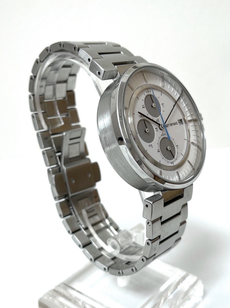 時計 ISSEY MIYAKE by Satoshi Wada Satoshi Wada x Issey Miyake Watch “W” Chronograph | Hypebeast