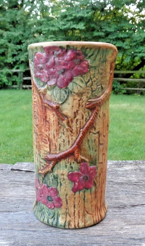 Vintage Weller Woodcraft Forest Tree Pottery Vase 8 3/4"
