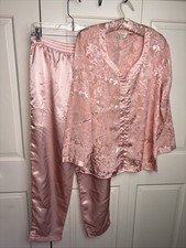 Vintage Victoria s Secret Gold Label 2 Pc Pajama Sleepwear Set Medium pink Satin