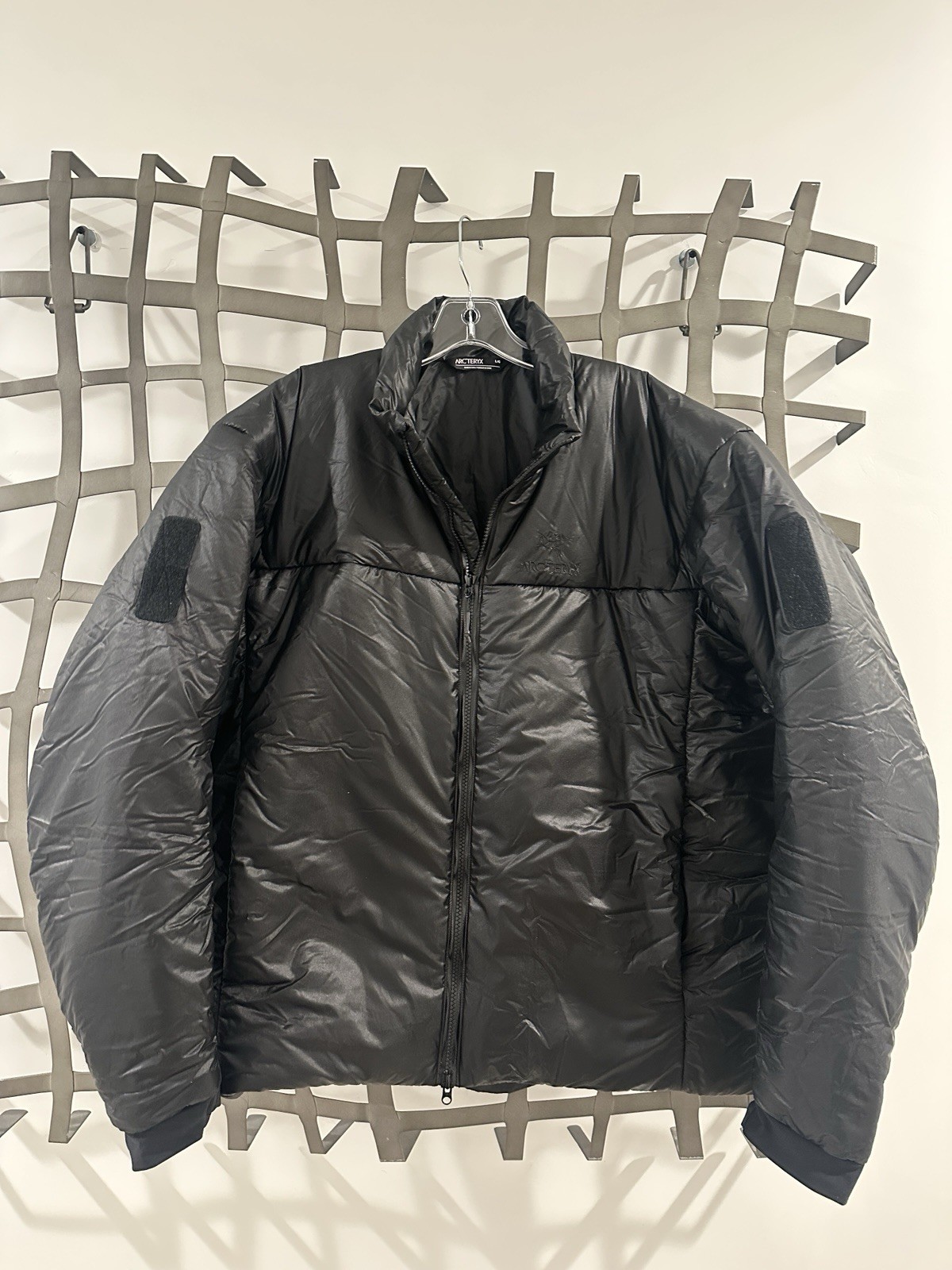 Arcteryx System A Ogee Insulated Black Jacket Men’s Large image 2