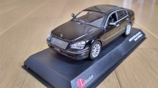 Kyosho Nissan CIMA Late Model 1/43 Black Diecast Car Limited Rare Out of Print