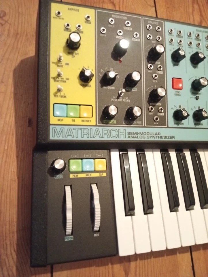 Moog Matriarch - Bild 2 von 4