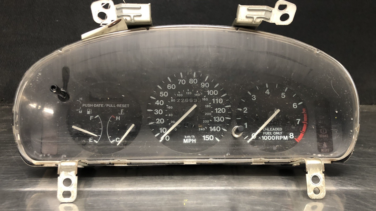 1992 1993 Mazda MX-3 1.6 Manual Instrument Speedometer Gauge