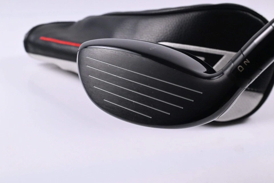 Titleist GT2 #3 Wood / 16.5 Degree / Stiff Flex Project X Denali Red 60 Shaft - Image 4 of 4