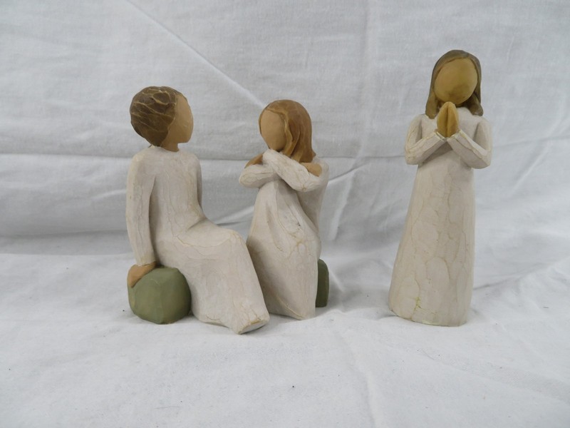 *PREOWNED* Willow Tree "Sisters by Heart"/"Heart and Soul" Figures