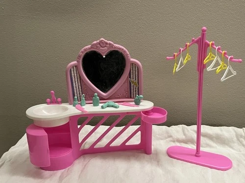 Vintage 1989 Barbie Dance  magic Beauty Salon Play Set - No Box, Missing Chair