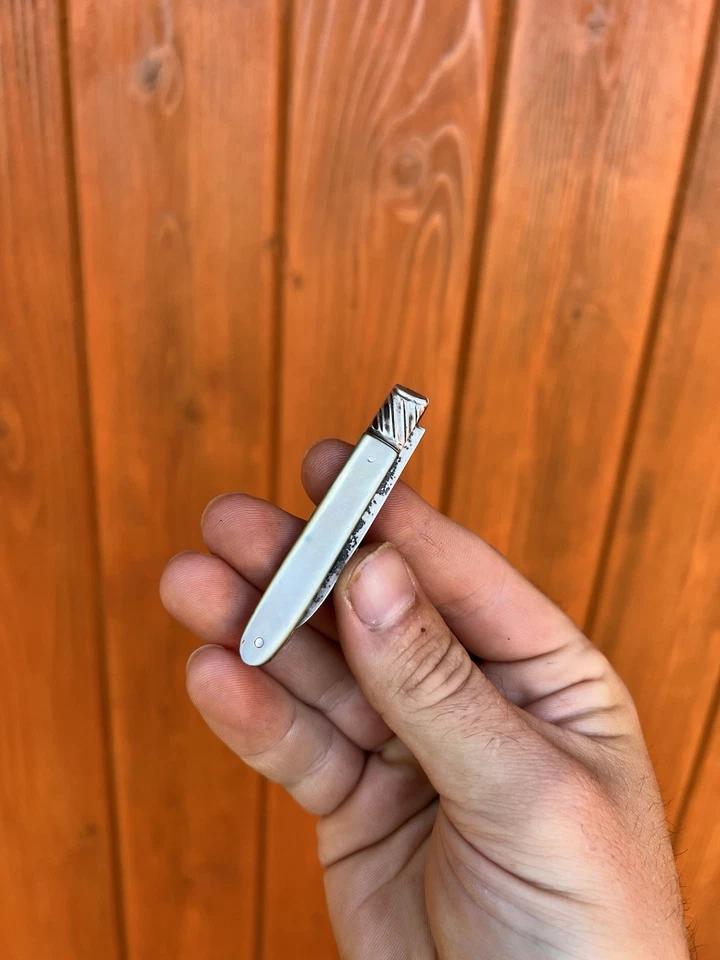 Navaja de bolsillo antigua Sheffield de 1700 hoja de plata y fruta perla ¡TEMPRANO! Foto 4 de 4