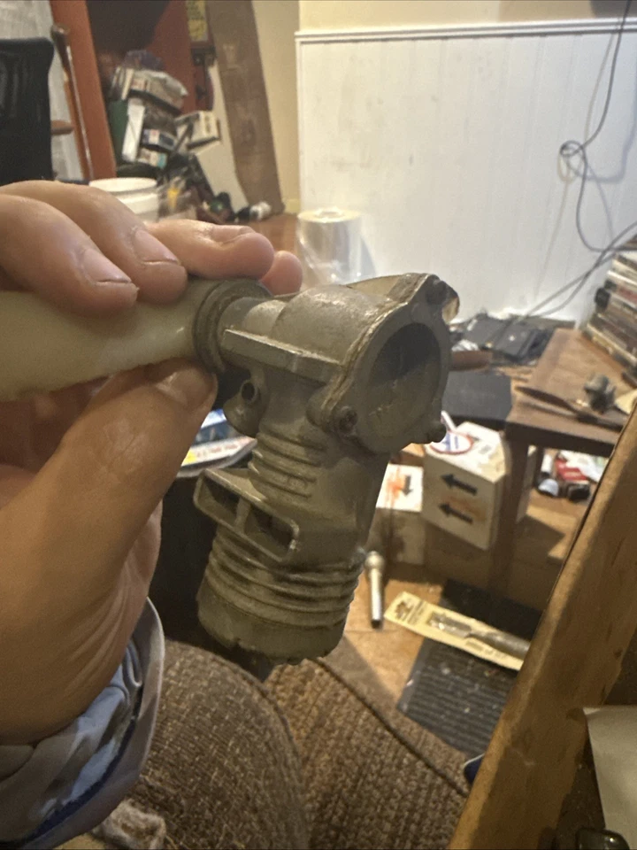 FOX 35 MODEL AIRPLANE ENGINE - Image 3 of 4