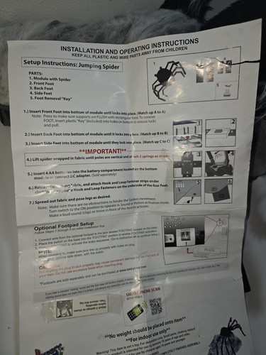Spirit Halloween JUMPING SPIDER (black) Original Box Motion Activated (21” Size) - Picture 6 of 12