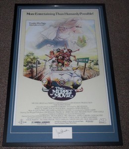 Jim-Henson-Signed-Framed-27x41-Muppet-Movie-Poster-Photo-Display-AW