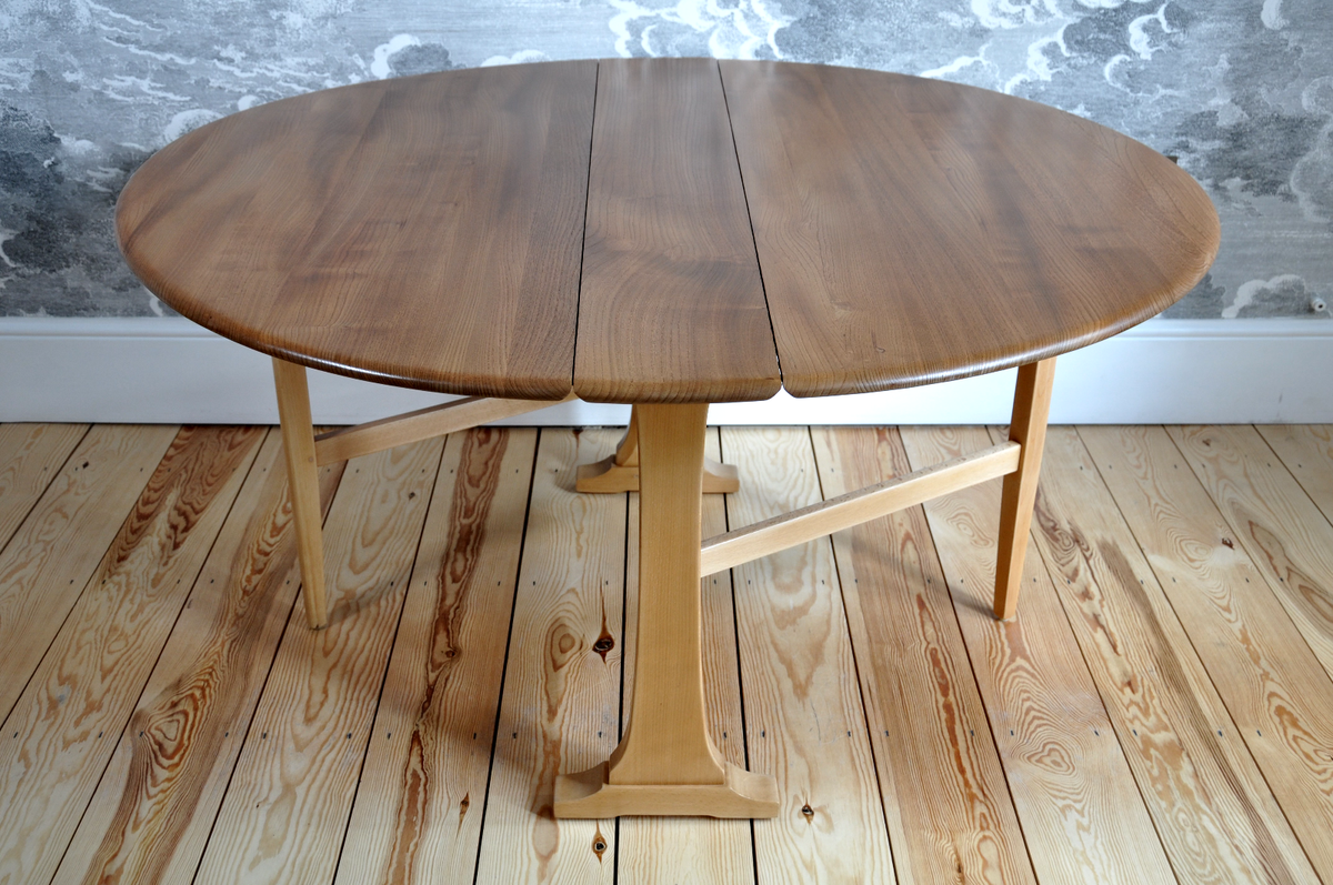 RENOVATED Vintage Retro 60's Ercol Oval Gate Leg Drop Leaf Dining