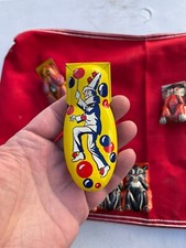 VINTAGE HALLOWEEN CLICKER CLOWN NOISE MAKER KIRCHOF