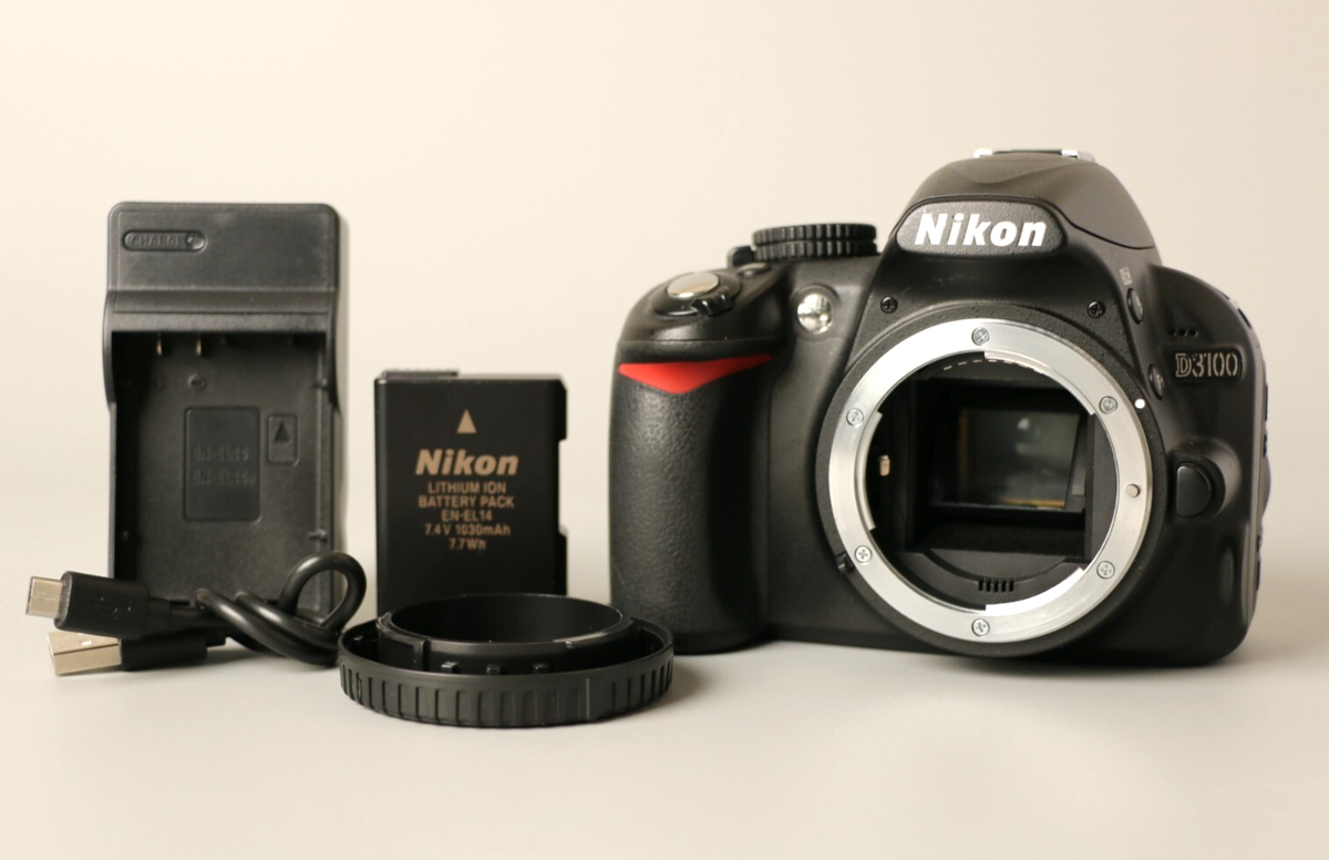 Nikon D3100/AF-S DX NIKKOR 18-55mmVR 良品 Amazon.com : Nikon D3100 14.2MP Digital SLR Camera Kit with