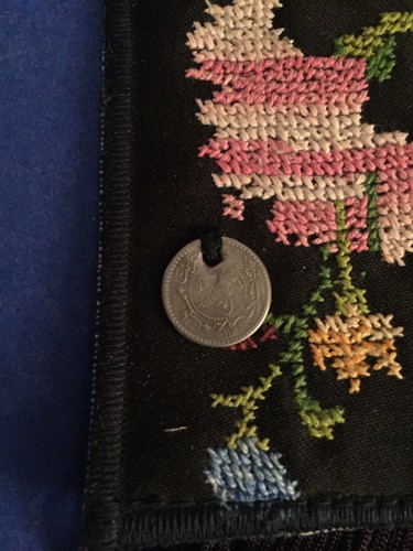 RARE old Authentic Bedouin Embroidery w/ANTIQUE coin Black Wall Hangin/ Israel - Picture 5 of 6
