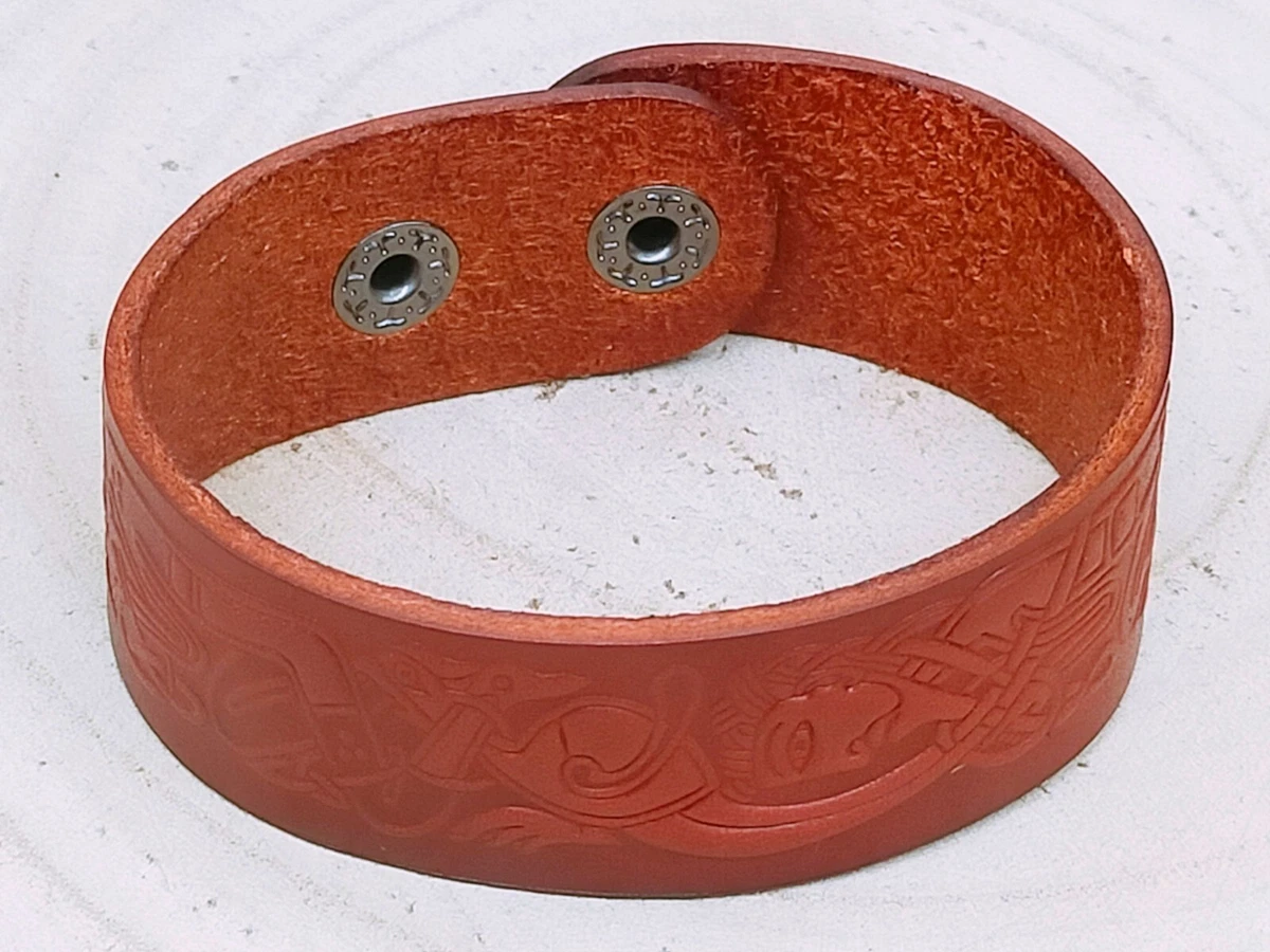 Minimalist leather bracelet sale