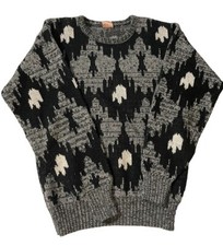 Men's Vintage Crewneck 100 Acrylic Sweater Medium Black White.  Good condition