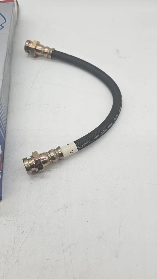 Manguera hidráulica de freno CARQUEST BHA96862 Foto 2 de 3