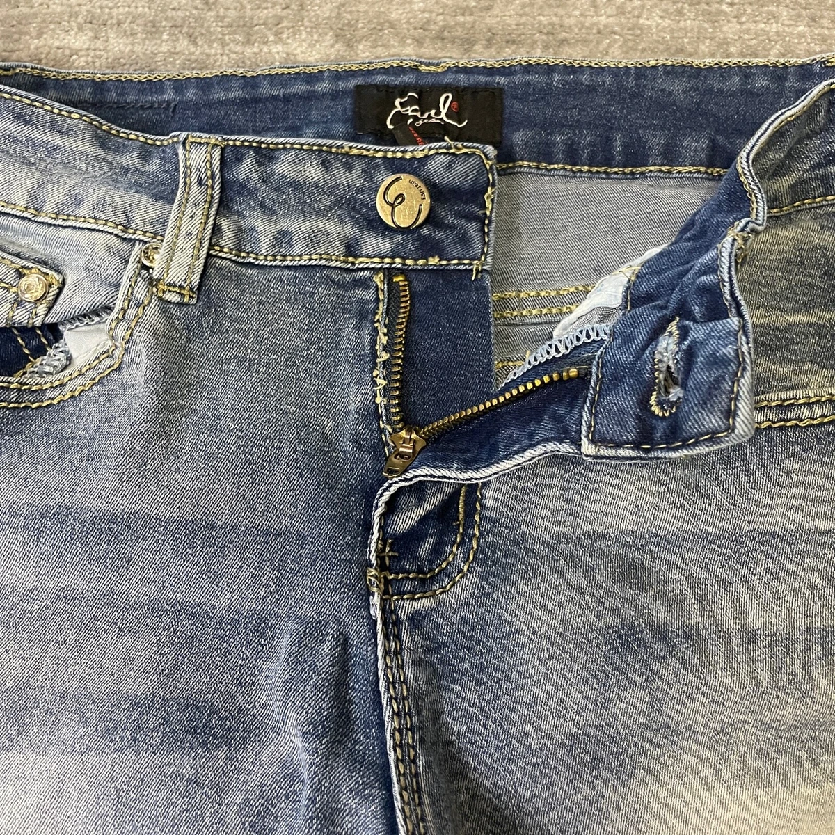 Earl Jean Shorts 6 Womens Bermuda Stretch Mid Rise Medium Wash